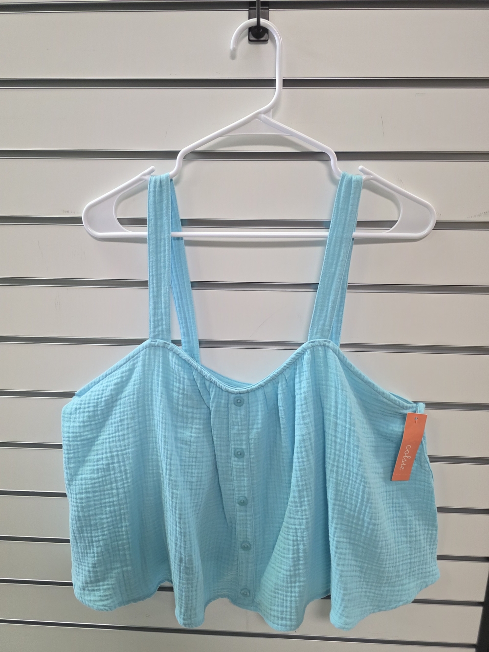 Colsie Aqua Textured Crop Tank